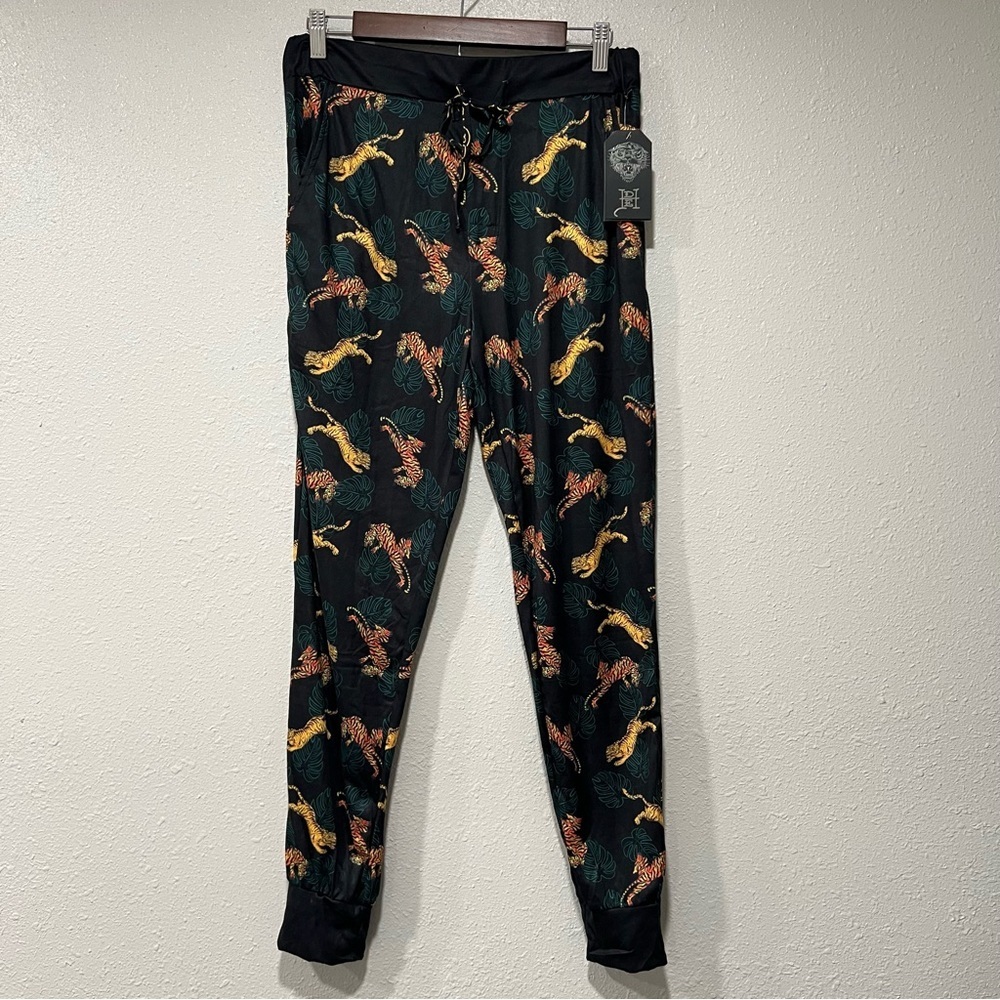 ED HARDY TIGER AOP JOGGER SLEEP LOUNGE PANTS Size Medium Black New With Tags NWT